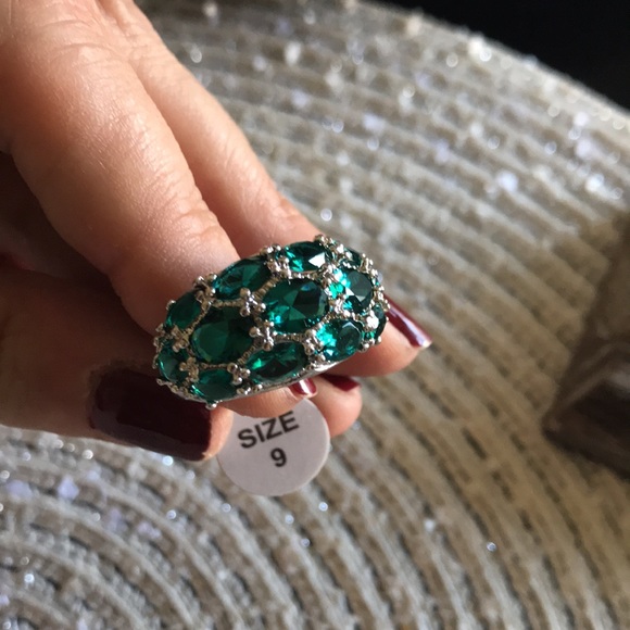 High qlty lab created aqua grn gemstone ring, 925 silver plated sz 9 & 10 avail. - Picture 7 of 7